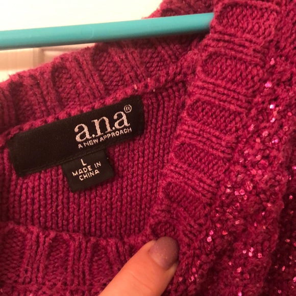 Sweater - Picture 2 of 2